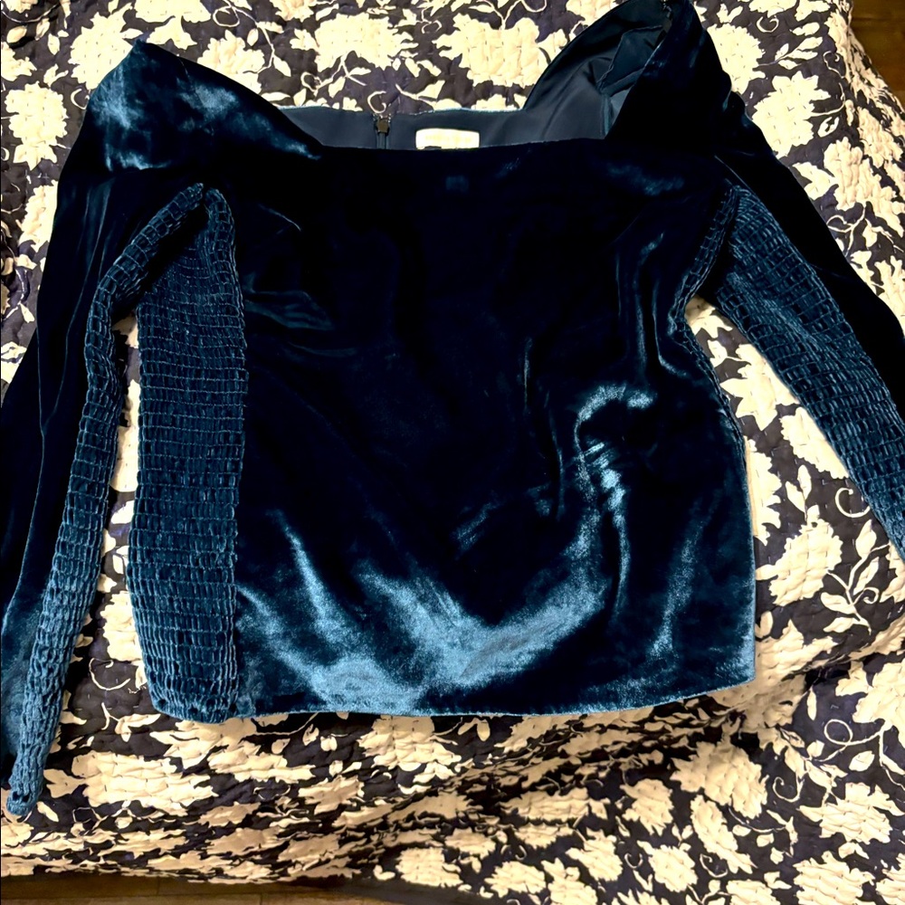 Cute going out top!